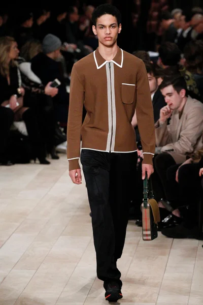 Look 33